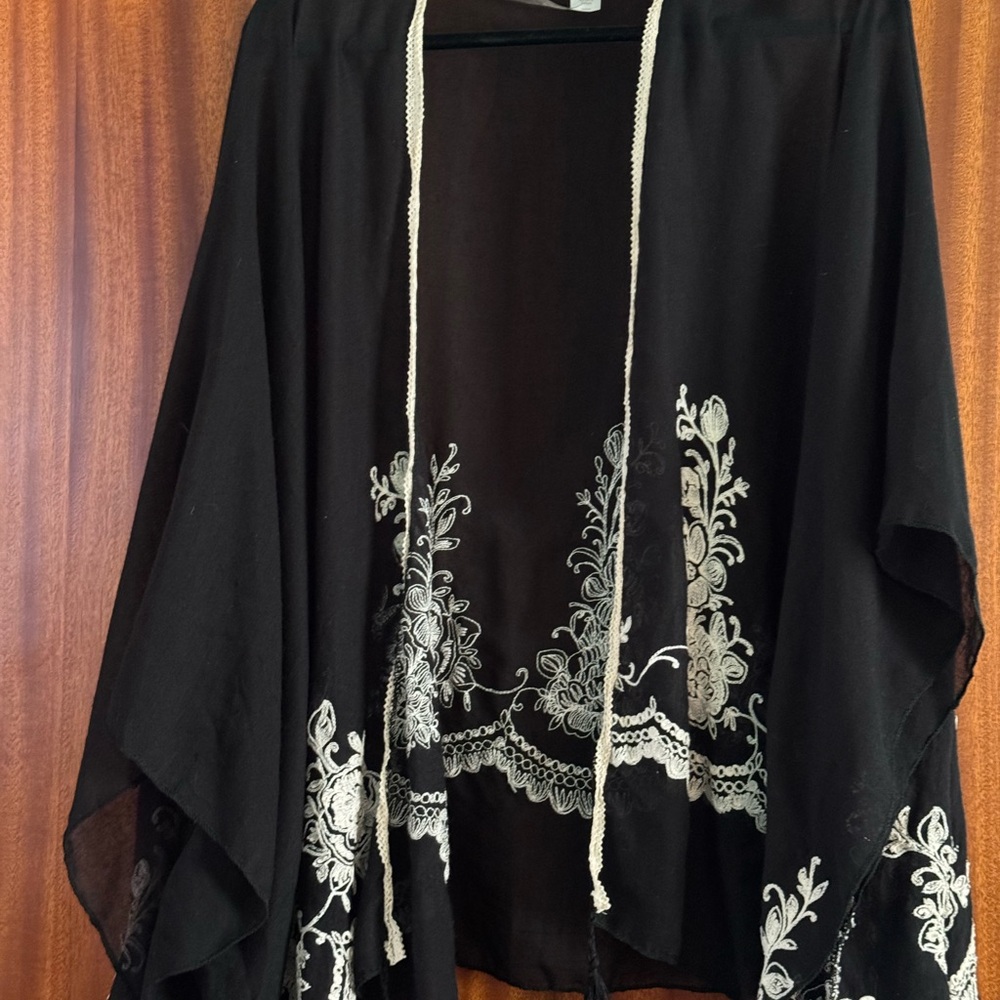 Black Embroidered Kimono with White Floral Design